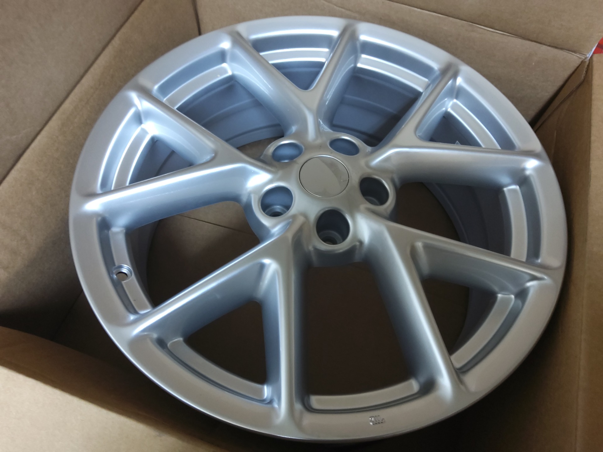 16724351193544956635771954727915